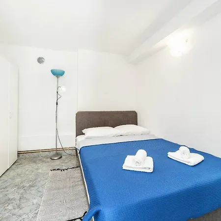 Apartman Mikica Apartment